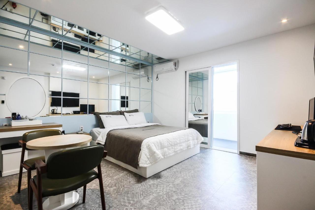Rings Motel Iksan Zewnętrze zdjęcie